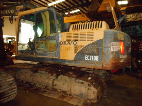 2012年沃尔沃挖掘机ec210b-prime----。