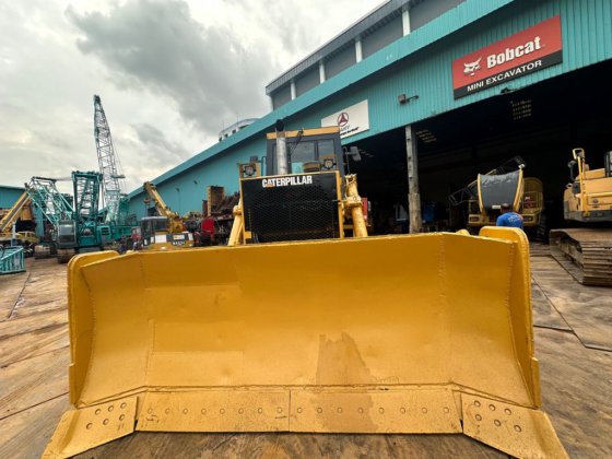 2007 履带式推土机 D7G2-