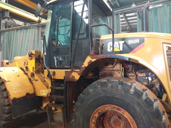履带式装载机 950h -