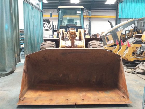 履带式装载机 950h -