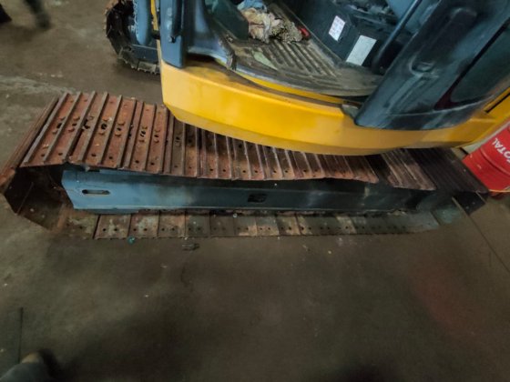 前田小型履带式起重机LC785 -