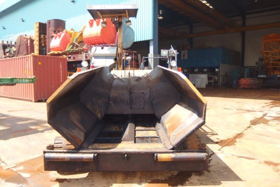 三菱沥青饰面机MF44WD -