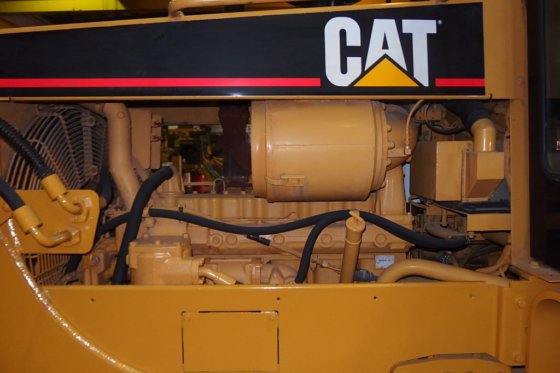 2004年卡特彼勒推土机D6G -