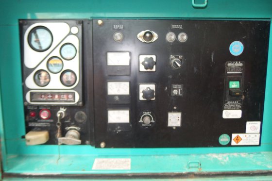 电阳发电机DCA-125SPM -