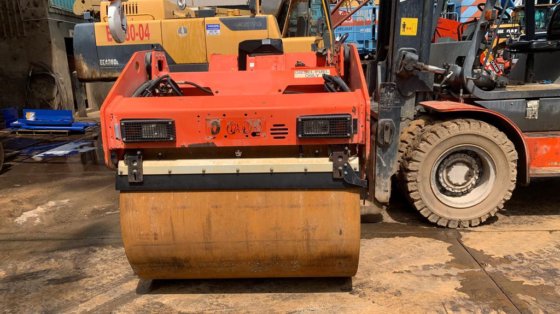 2010年达纳派克振动串联式压路机cc224hf --