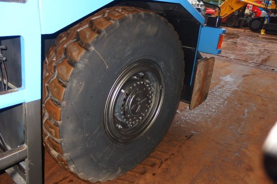 泰达诺越野起重机TR-350M -