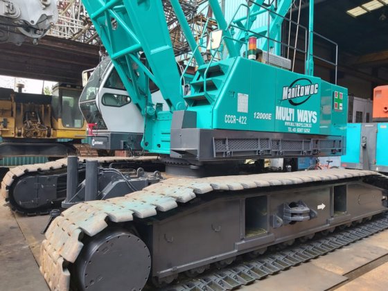 2011年马尼托瓦克履带式起重机12000E-