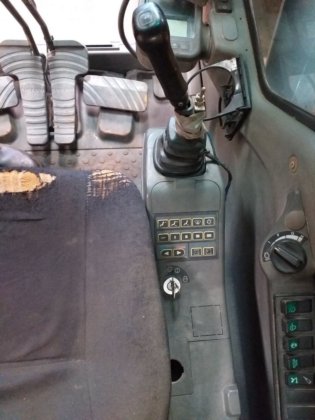 2010年沃尔沃挖掘机ec210b-prime----。