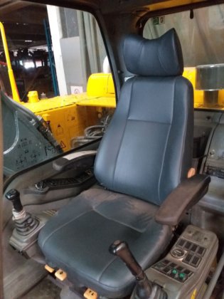 2010年沃尔沃挖掘机ec210b-prime----。