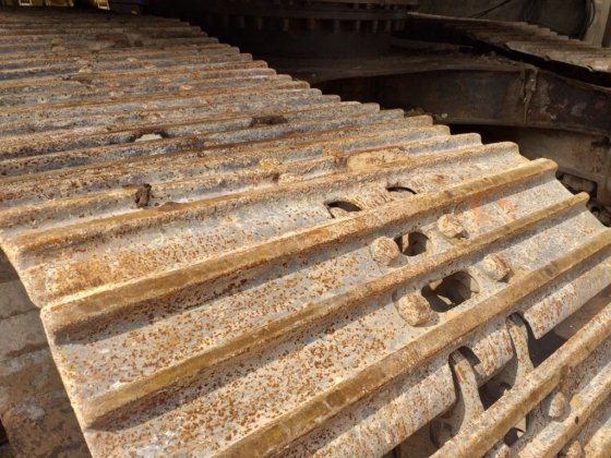 2012履带式挖掘机320D---。