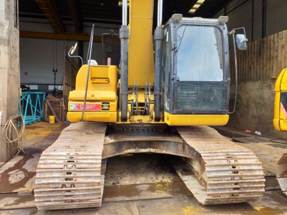 2012履带式挖掘机320D---。