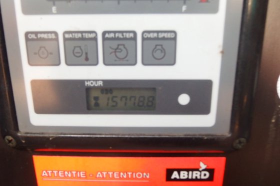 2011年Denyo发电机DCA-125esei -