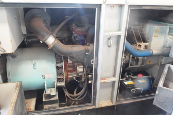 2011年Denyo发电机DCA-125esei -