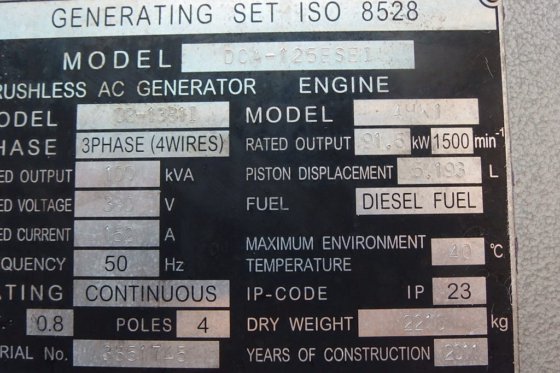 2011年Denyo发电机DCA-125esei -
