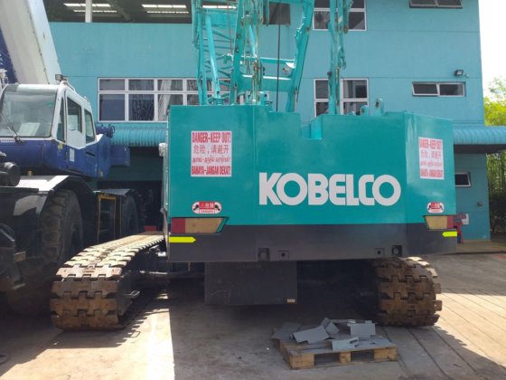 Kobelco履带式起重机CKE800-1F-----。