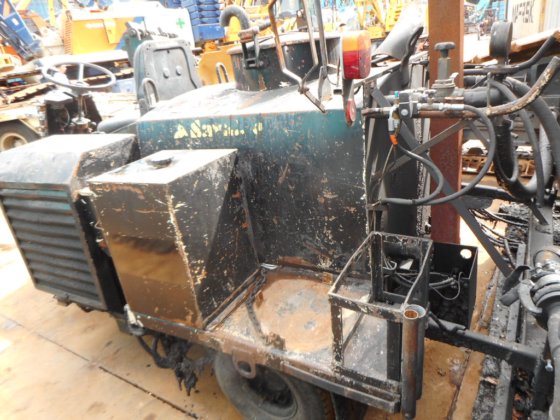 萨瓦科公司的沥青处理机HM10HD -