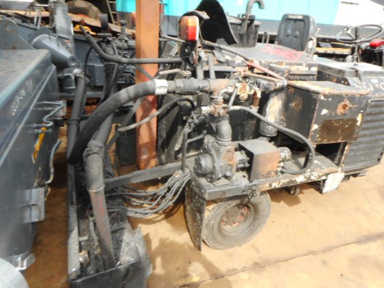 萨瓦科公司的沥青处理机HM10HD -