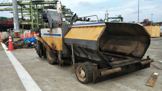 三菱沥青饰面机MF44WD -