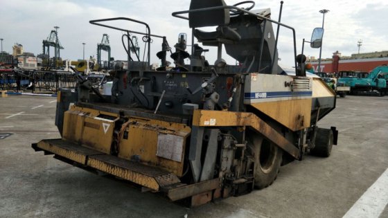 三菱沥青饰面机MF44WD -