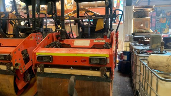 2010年达纳派克振动串联式压路机cc224hf --