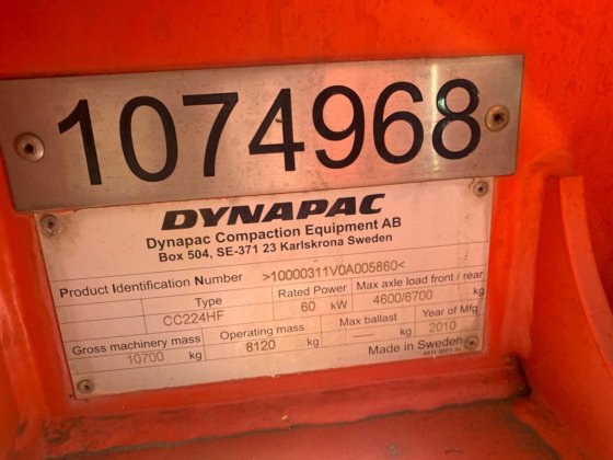 2010年达纳派克振动串联式压路机cc224hf --