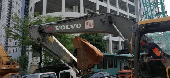 2018年沃尔沃挖掘机ec200d -