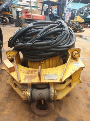 托门振动锤FM2-80K -