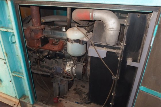 电阳发电机DCA-125ESM -