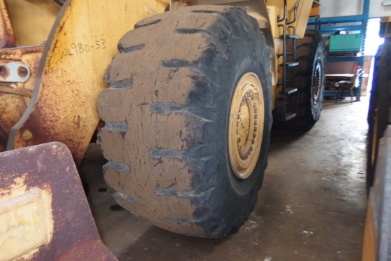 履带式装载机 980g -