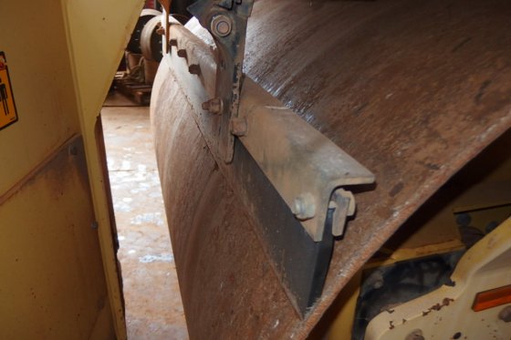 德纳帕克振动串联式压路机CC222HF -