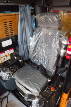 三一重工履带式起重机SCC1000A -