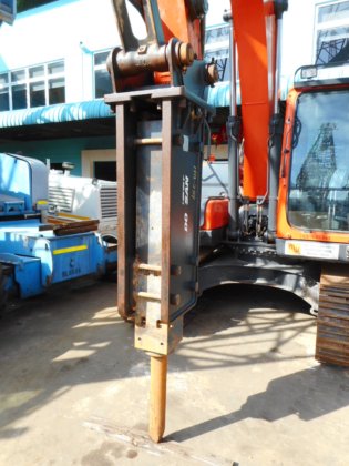 2018年斗山液压破碎机HB15T -