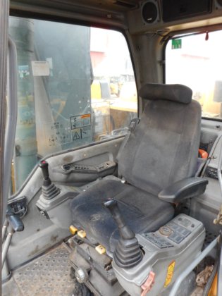 2008年沃尔沃挖掘机ec210blc -