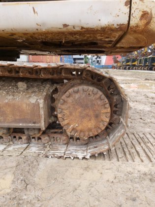 2008履带式挖掘机320D---。