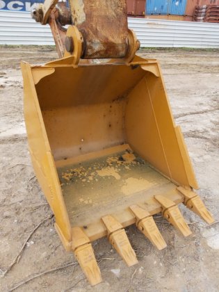 2008履带式挖掘机320D---。