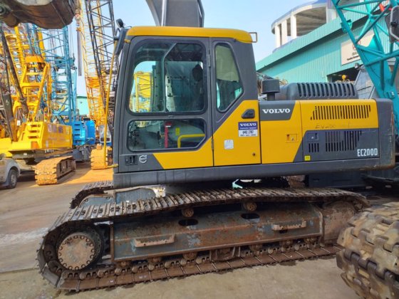 2018年沃尔沃挖掘机ec200d -