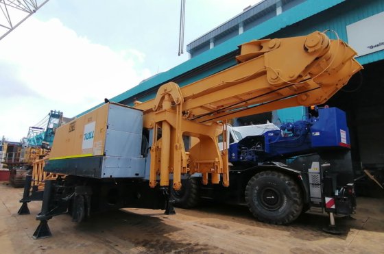 Kobelco 履带式起重机 CK2000 -