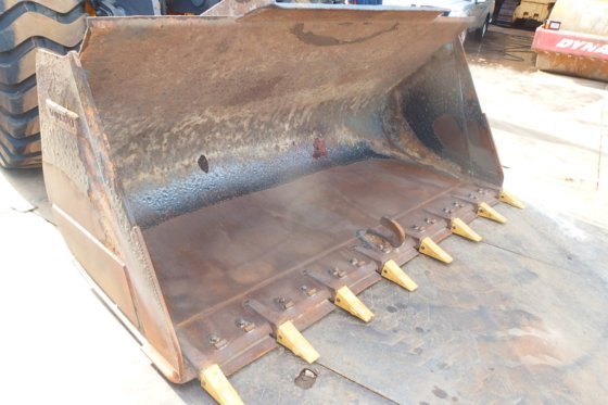 2014年沃尔沃轮式装载机L105 -