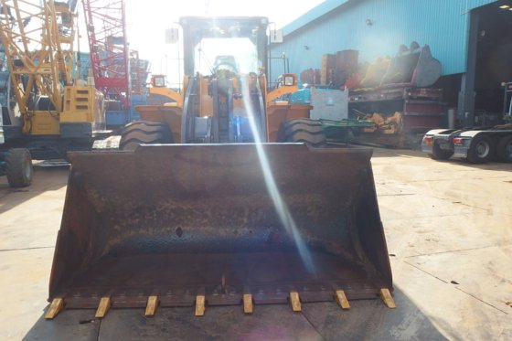 2014年沃尔沃轮式装载机L105 -