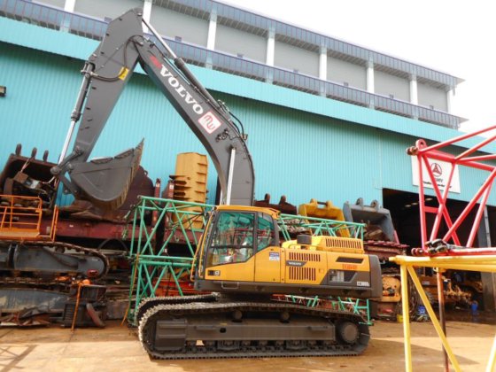 2018年沃尔沃挖掘机ec380dl -