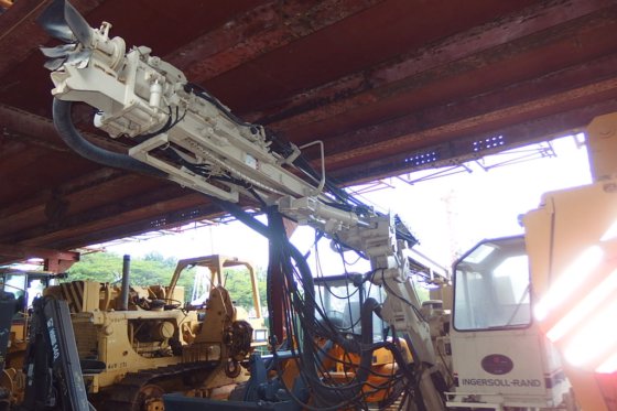 英格索尔-兰德履带式钻机CDH-901C -
