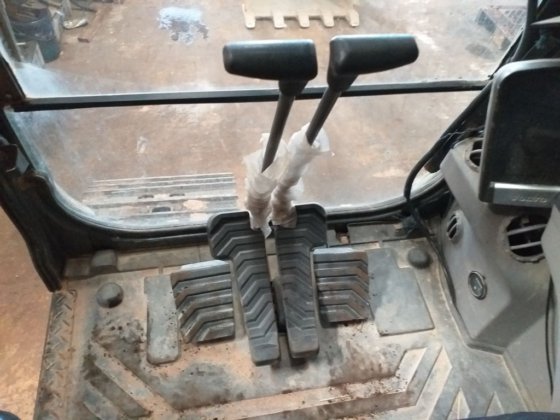 2018年沃尔沃挖掘机ec200d -