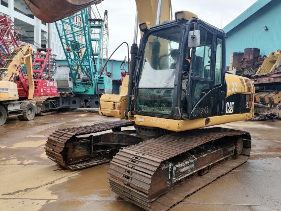 2012履带式挖掘机320D---。