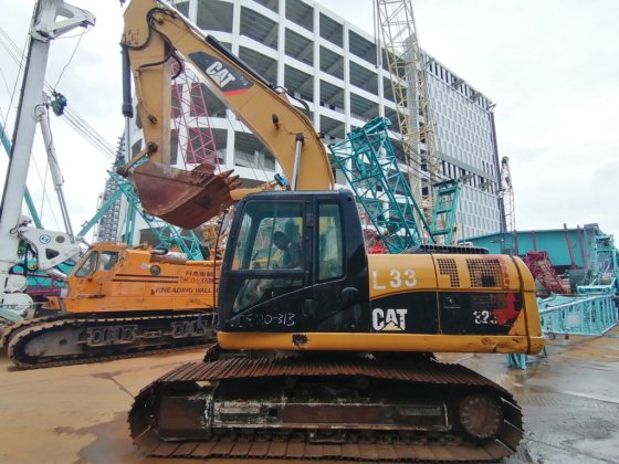 2012履带式挖掘机320D---。