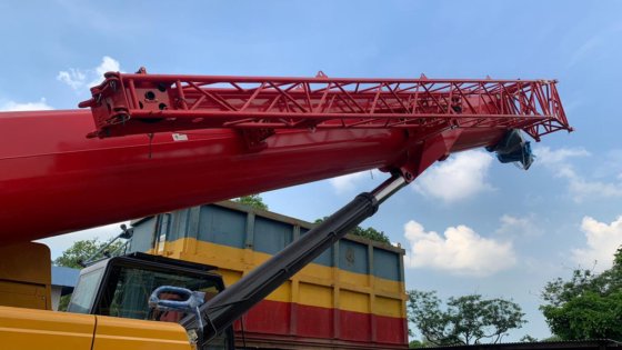 2022年三一重工伸缩式起重机SCC1000TB----。