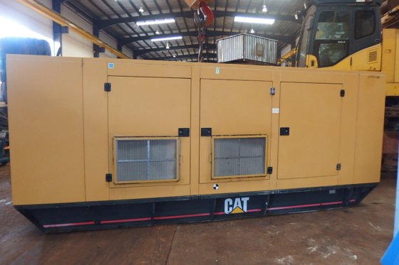 2002年卡特彼勒发电机pgs400 -