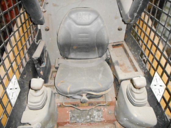 2008履带式滑移装载机216B----。