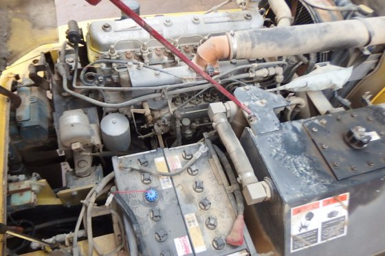 川崎轮胎压路机K20WHA -