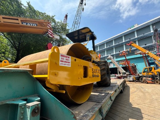 SAKAI 振动单钢轮压路机 SV512D-E-