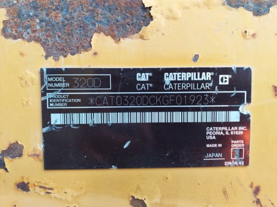 2008履带式挖掘机320D---。